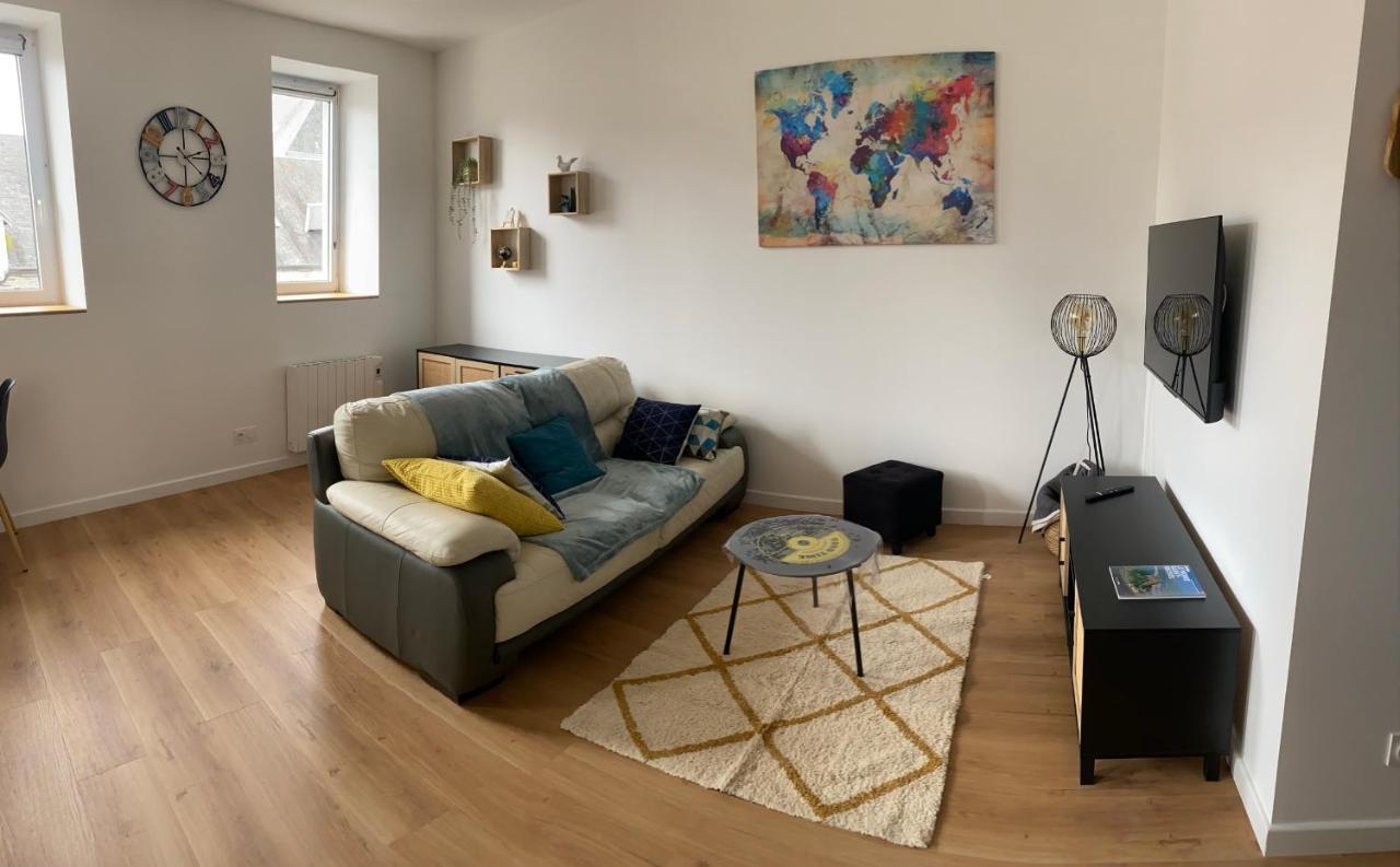 Gite Mont-Blan Pontorson Bagian luar foto